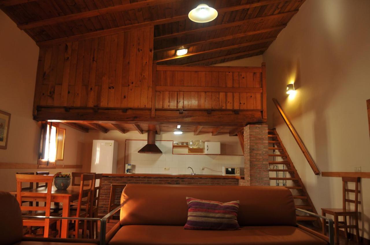 Casa Rural Casa De Las Aves Orellana La Vieja Ngoại thất bức ảnh